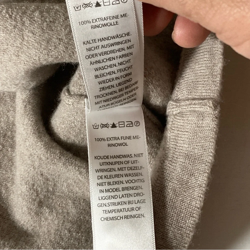 Christian Lacroix Shirt Sweater Men’s Beige Size M Extra fino Merino Wool - Picture 11 of 16